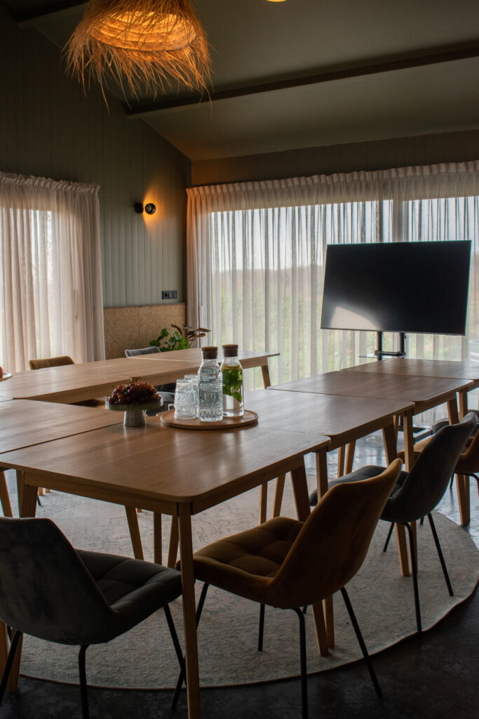 Landelijk Vergaderen, Vergaderlocatie Lodge Windraak, Vergaderen in Limburg in de natuur