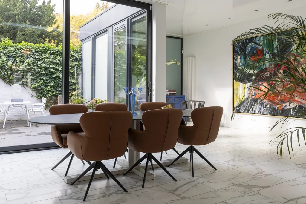 Anders Vergaderen in Maastricht, kleinschalig vergaderen bij Math en Chris, vergaderlocatie in de stad