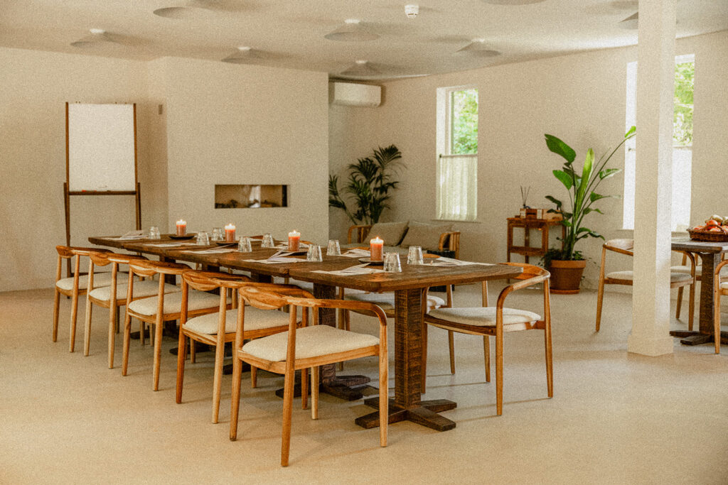 Vergaderen in de natuur bij Vergaderlocatie De Wever Lodge, Vergaderruimte Atelier