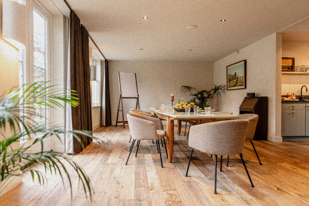 Vergaderen in de natuur bij Vergaderlocatie De Wever Lodge, Vergaderruimte Tuinkamer