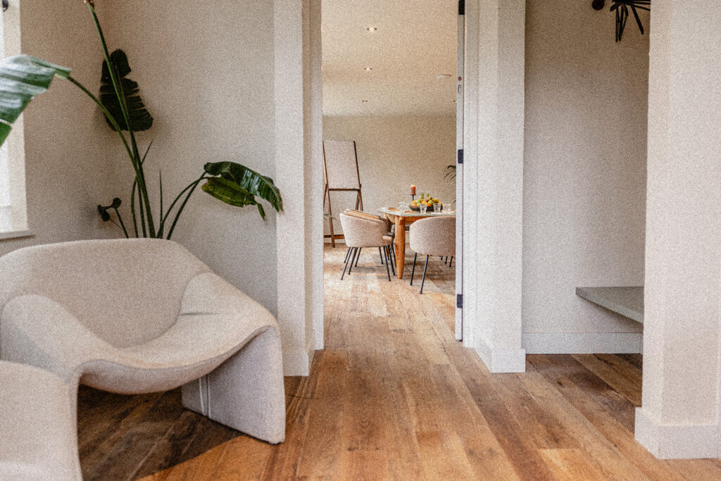 Vergaderen in de natuur bij Vergaderlocatie De Wever Lodge, Vergaderruimte Tuinkamer