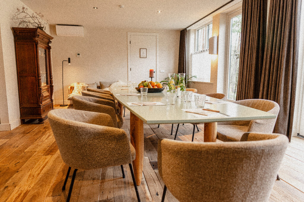Vergaderen in de natuur bij Vergaderlocatie De Wever Lodge, Vergaderruimte Tuinkamer