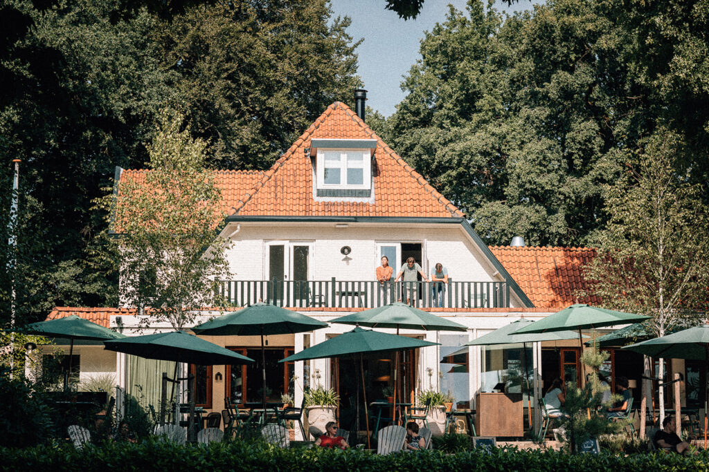 Vergaderen in de natuur bij Vergaderlocatie De Wever Lodge
